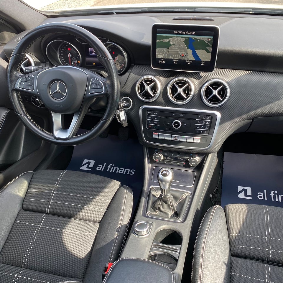 Mercedes A180 d 1,5 Urban 5d