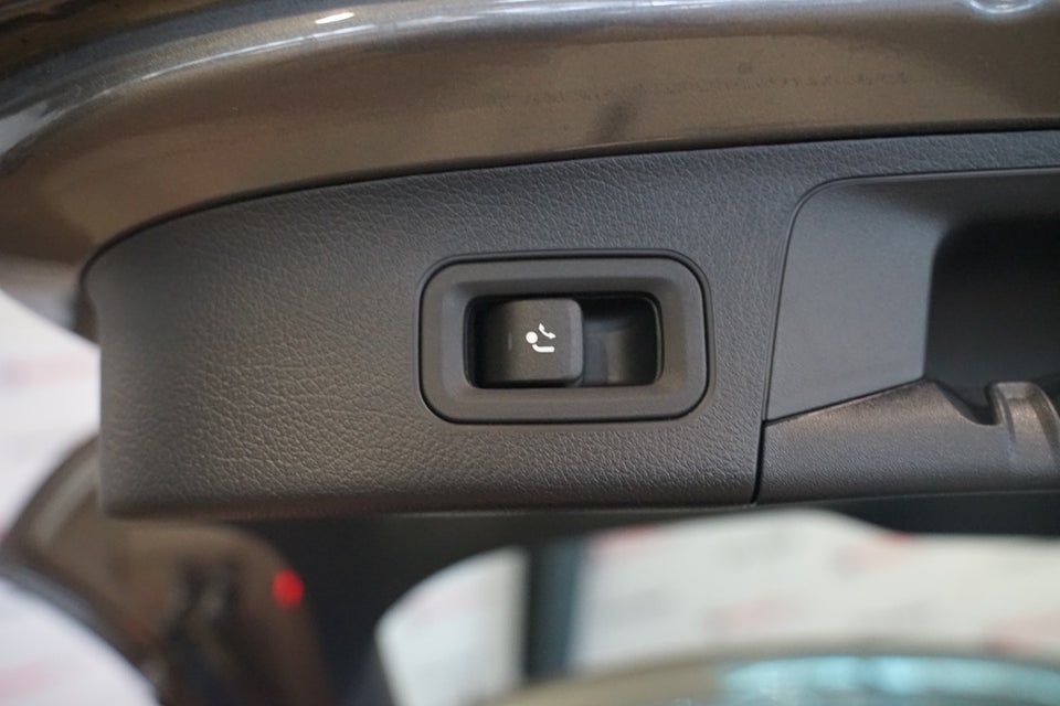 Mercedes EQA250+ Progressive 5d