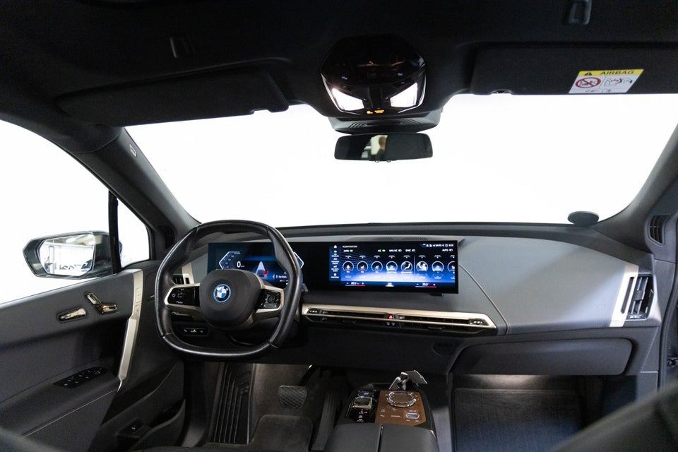 BMW iX xDrive40 Sport 5d