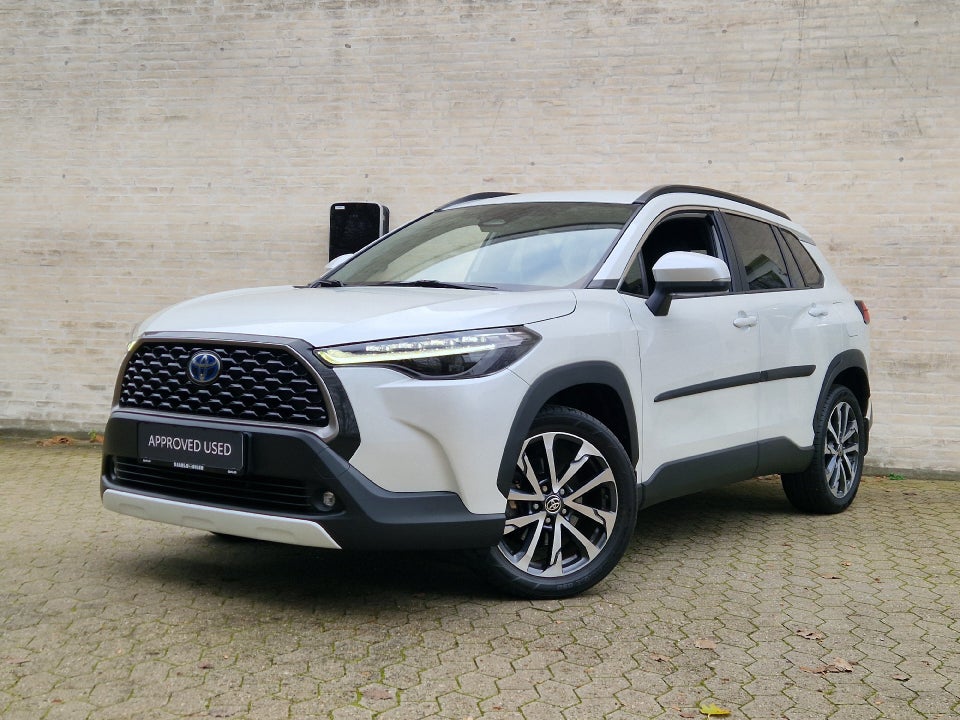 Toyota Corolla Cross 2,0 Hybrid Style CVT 5d