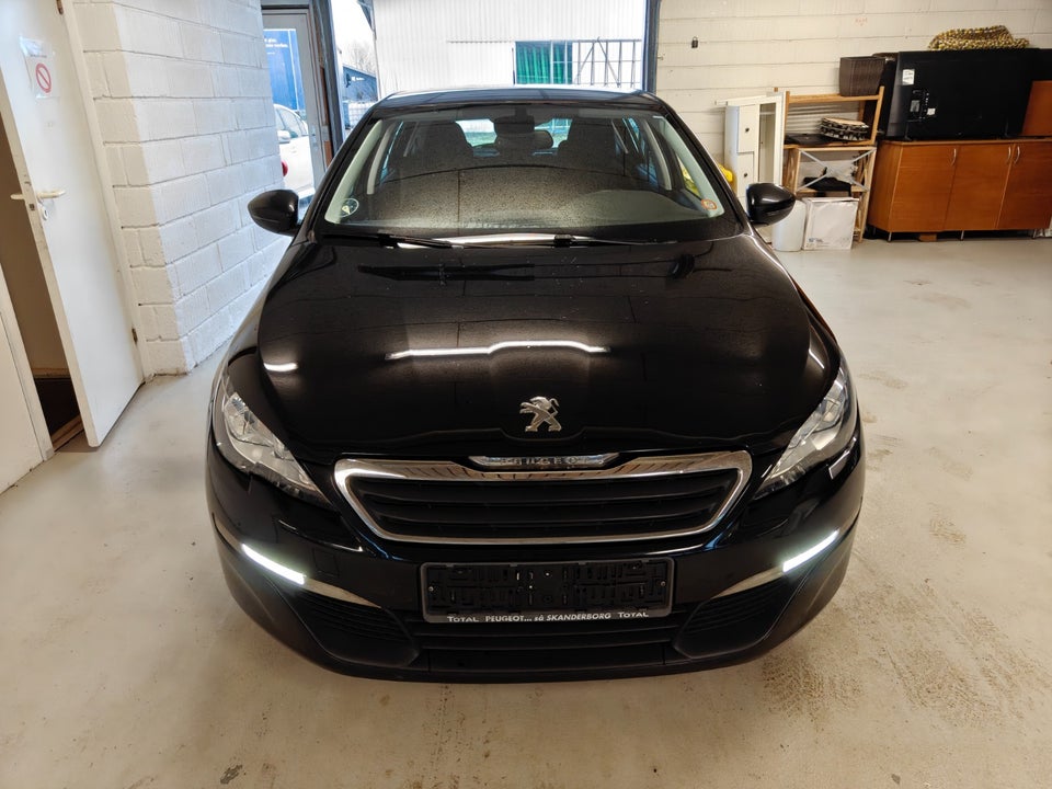 Peugeot 308 1,2 VTi 82 Active 5d