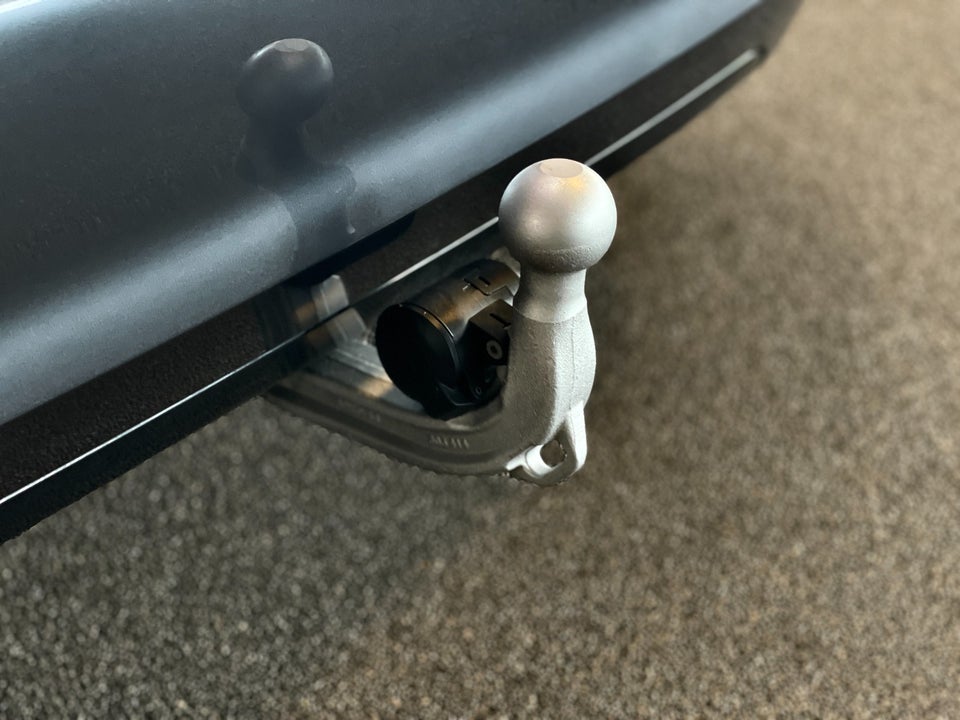 BMW 320d 2,0 Touring Sport Line aut. 5d