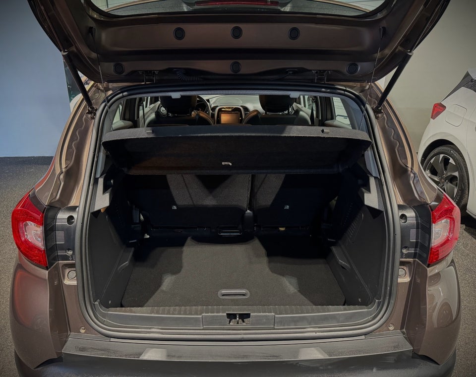 Renault Captur 0,9 TCe 90 Expression 5d