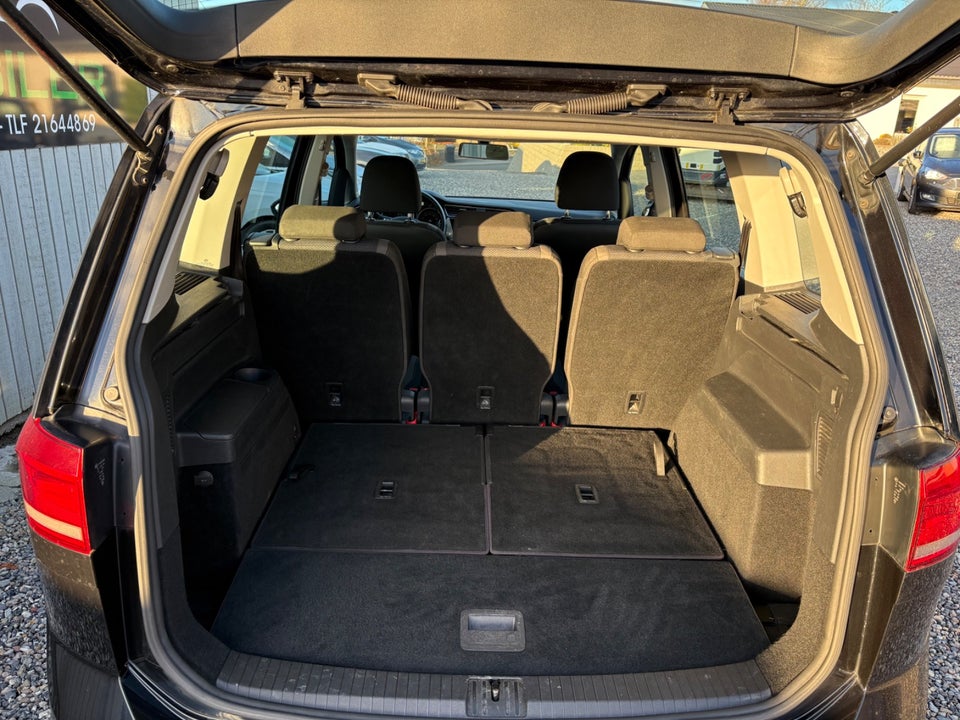 VW Touran 1,2 TSi 110 Comfortline 7prs 5d