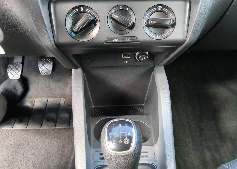 Skoda Fabia 1,0 MPi 75 Active Combi 5d