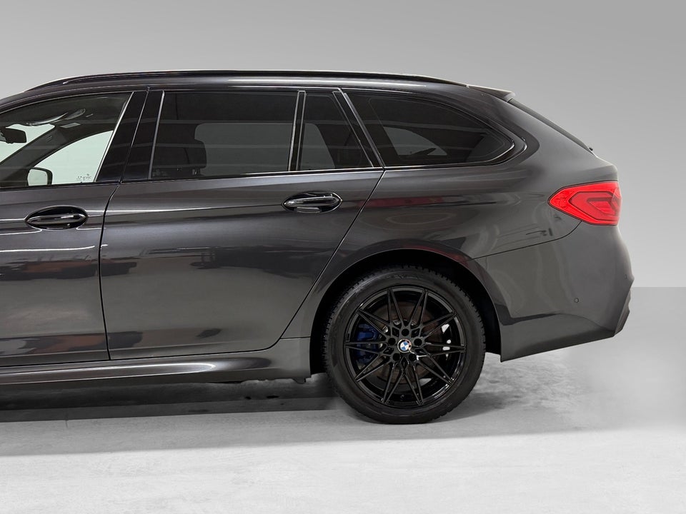 BMW 530d 3,0 Touring M-Sport xDrive aut. 5d