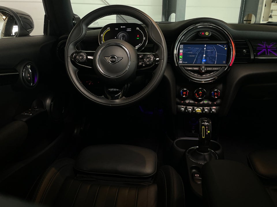 MINI Cooper SE Maximise 3d