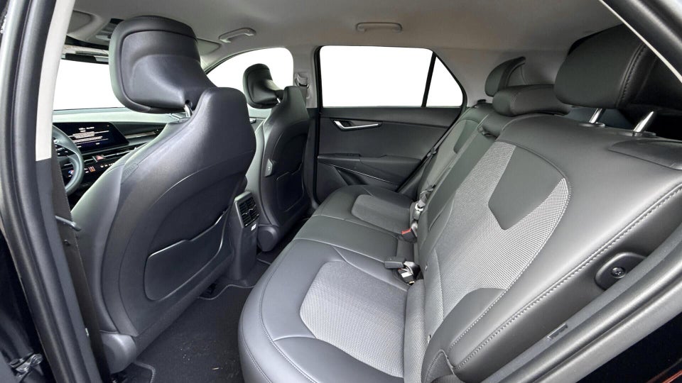 Kia Niro 64 EV Prestige 5d