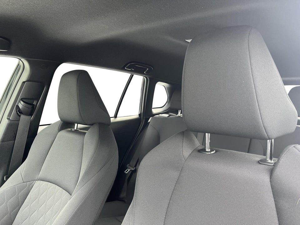 Toyota Corolla Cross 2,0 Hybrid Style Comfort CVT 5d