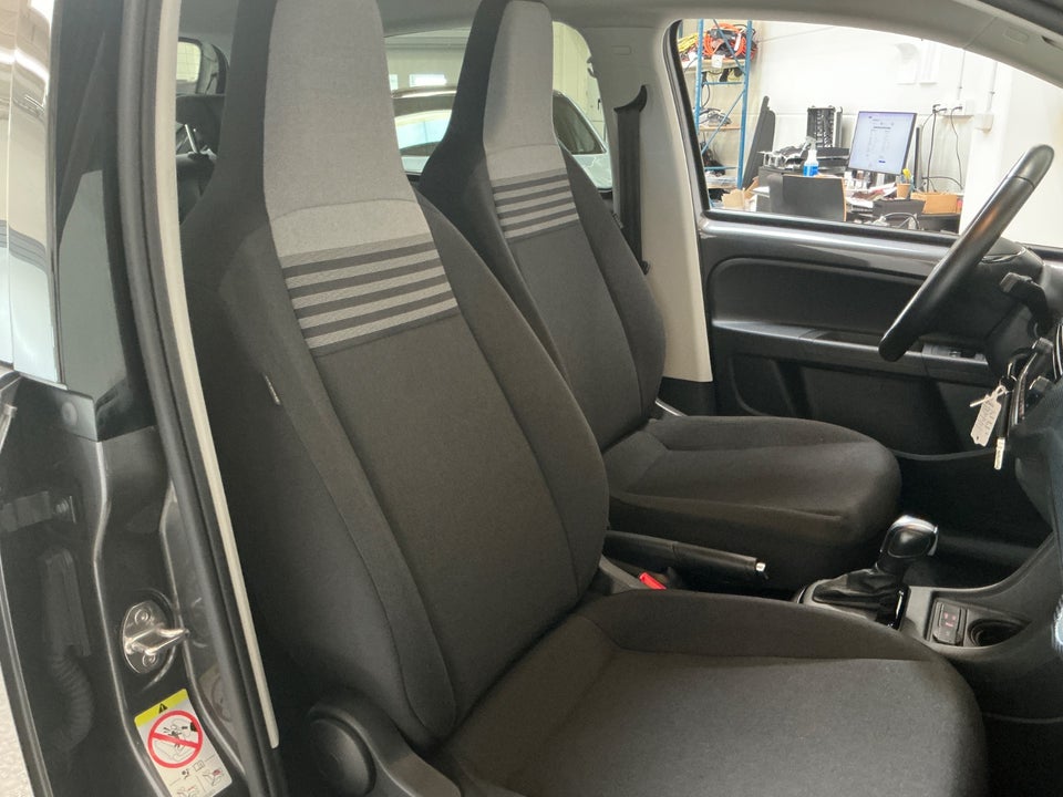 VW e-Up! Style Plus 5d