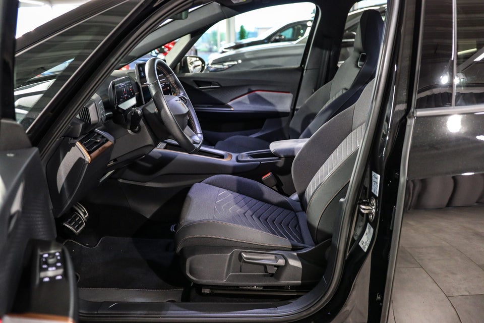 Cupra Born 77 Pasión 5d