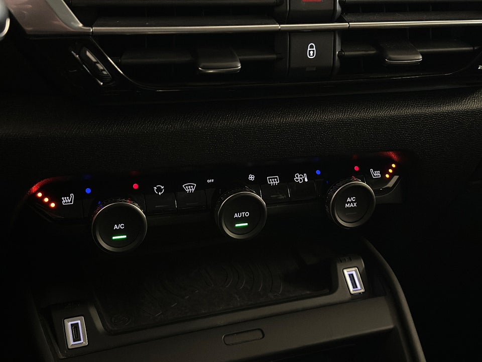 Citroën ë-C4 50 Shine Exclusive 5d