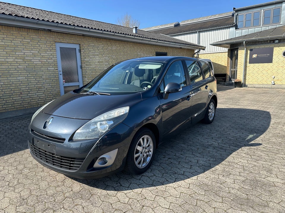 Renault Grand Scenic III 1,6 16V Authentique+ 7prs 5d