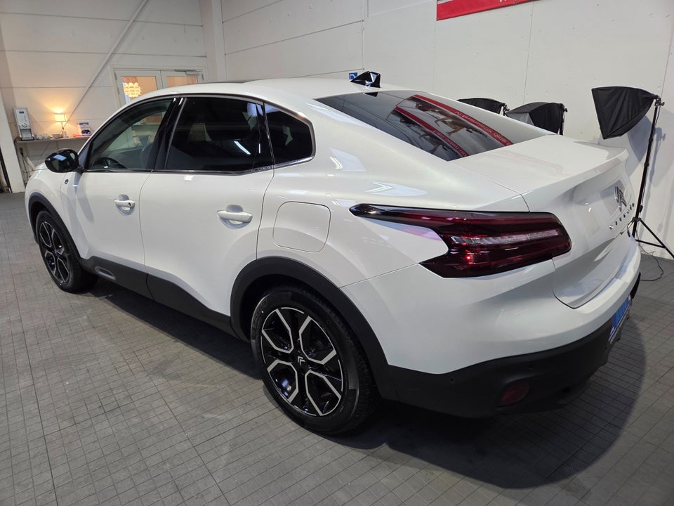 Citroën ë-C4 X 50 Palais Sky 4d