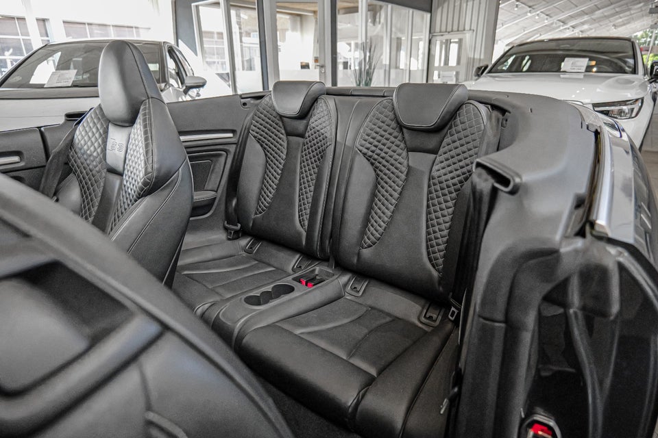 Audi S3 2,0 TFSi Cabriolet quattro S-tr. 2d