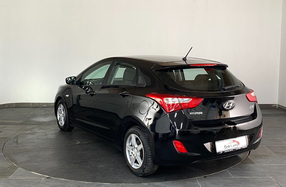 Hyundai i30 1,4 Life+ 5d