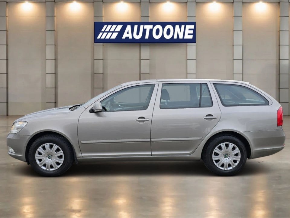 Skoda Octavia 1,8 TSi 160 Ambiente Combi 5d