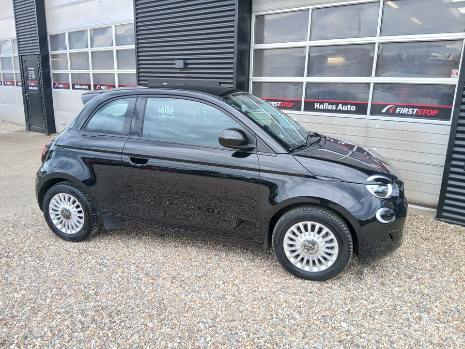 Fiat 500e 42 Icon 3+1 4d