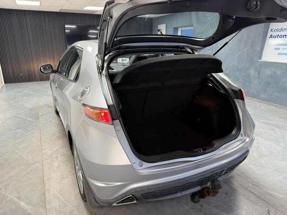 Honda Civic 1,8 Sport 5d