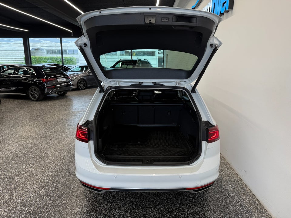 VW Passat 1,4 GTE Variant DSG 5d