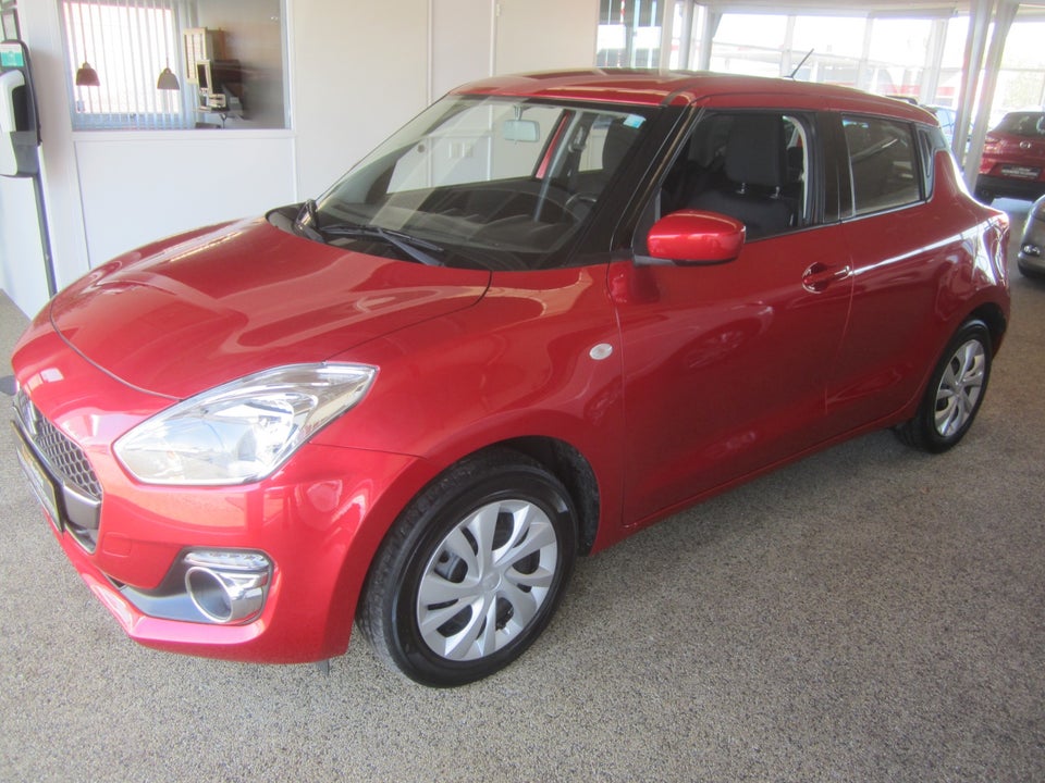 Suzuki Swift 1,2 Dualjet Club 5d