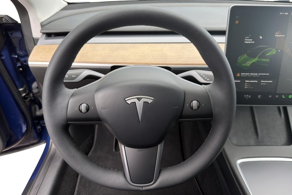 Tesla Model 3 Standard Range+ RWD 4d