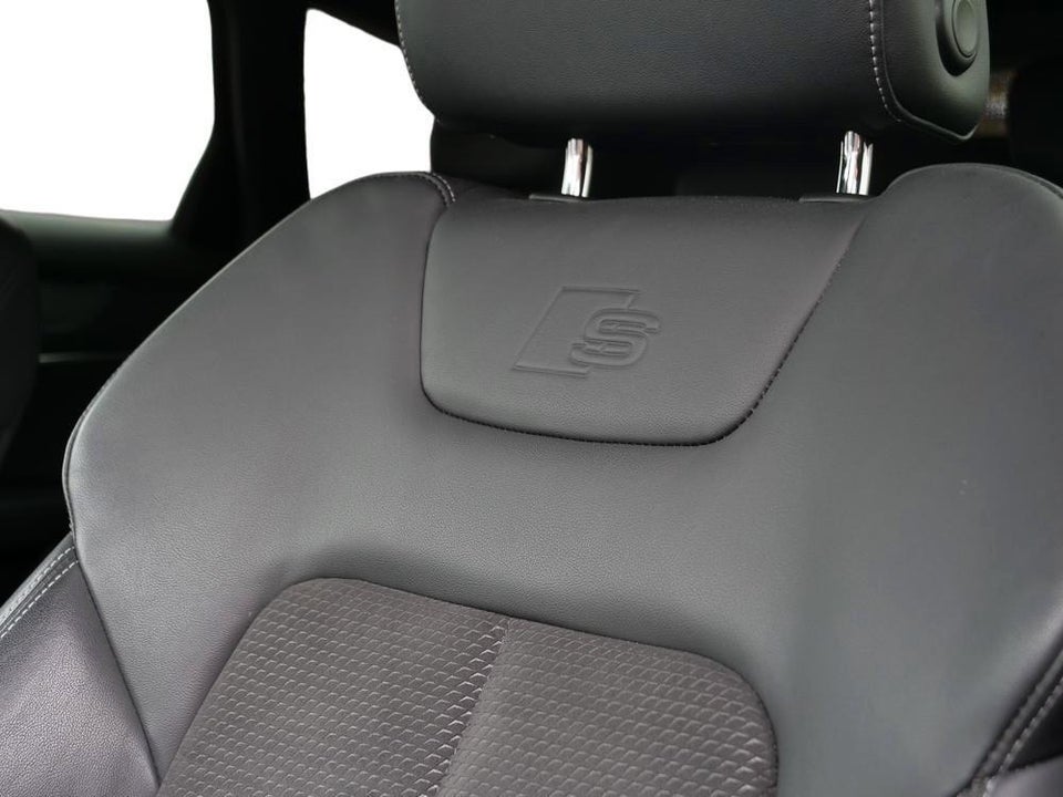 Audi A6 55 TFSi e S-line Avant quattro S-tr. 5d