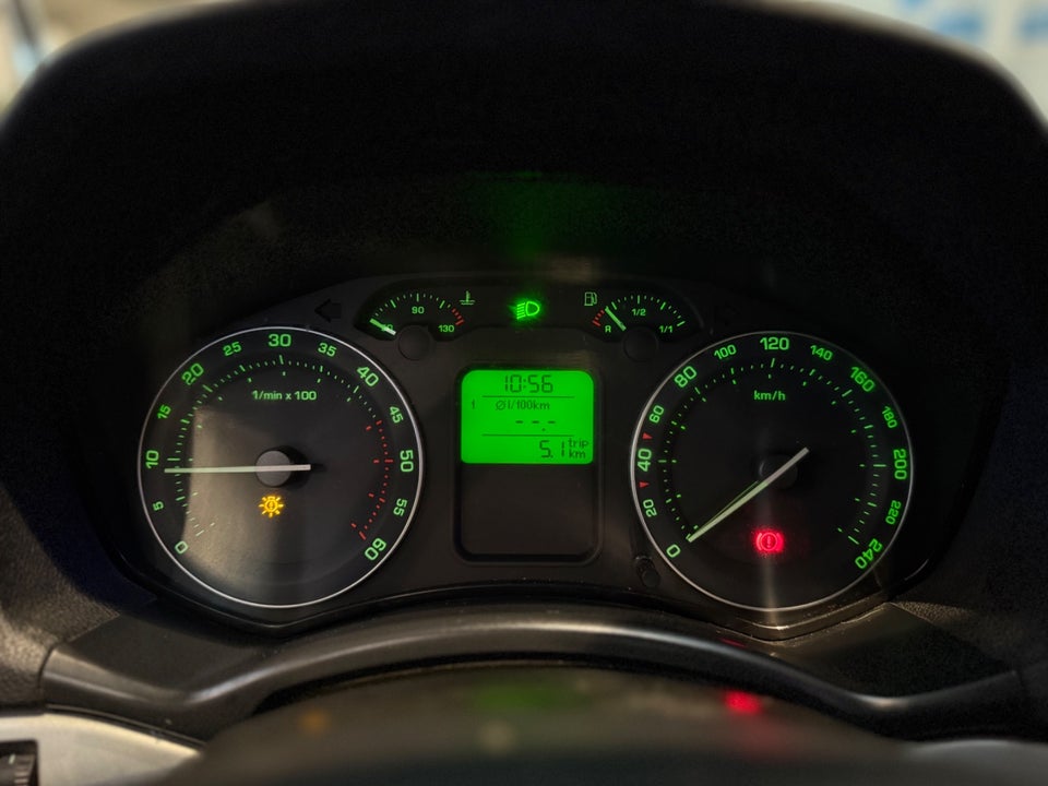 Skoda Octavia 2,0 TDi Ambiente 5d