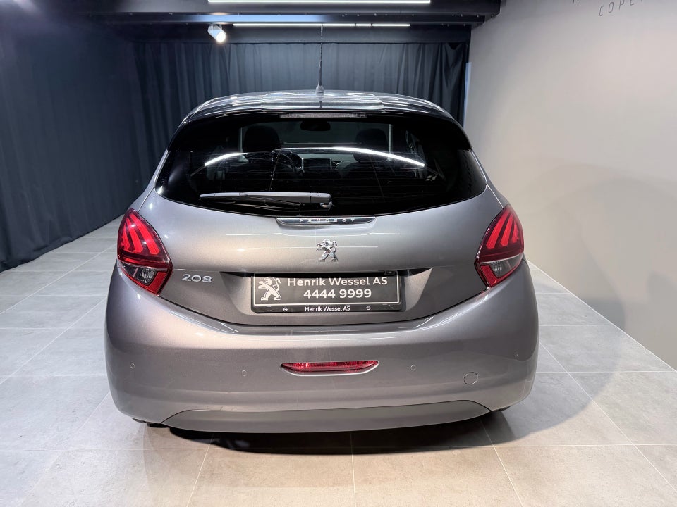 Peugeot 208 1,2 PureTech 82 Allure Sky 5d