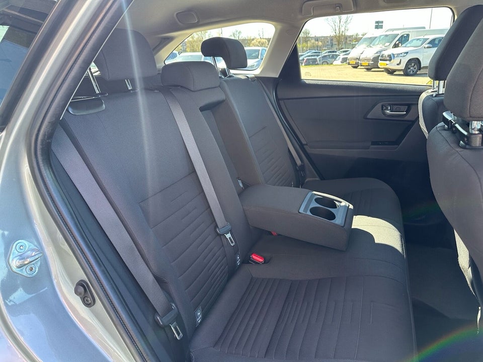 Toyota Auris 1,8 Hybrid H2 Comfort Touring Sports CVT 5d