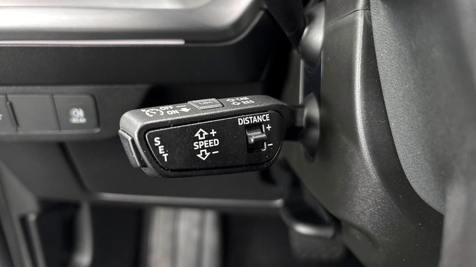 Audi Q4 e-tron 40 Attitude 5d