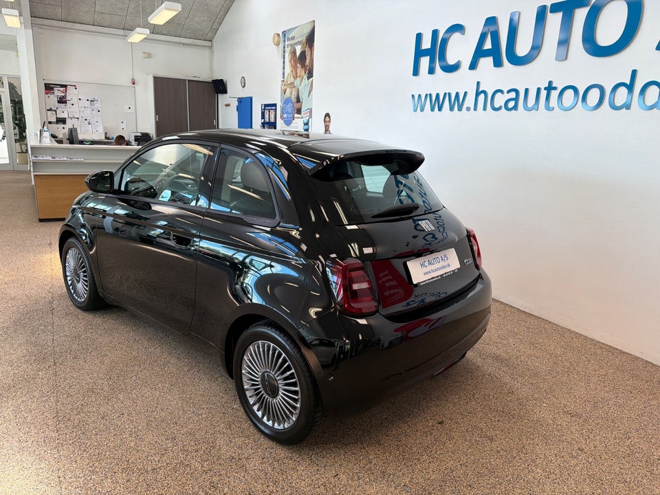 Fiat 500e 42  3d