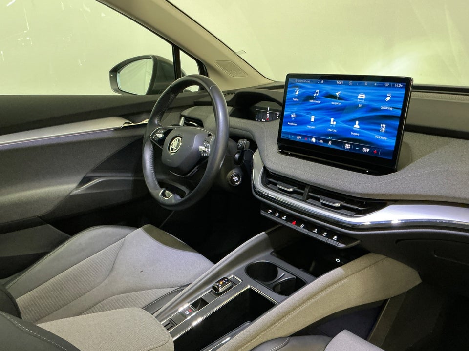 Skoda Enyaq 80 iV Loft 5d