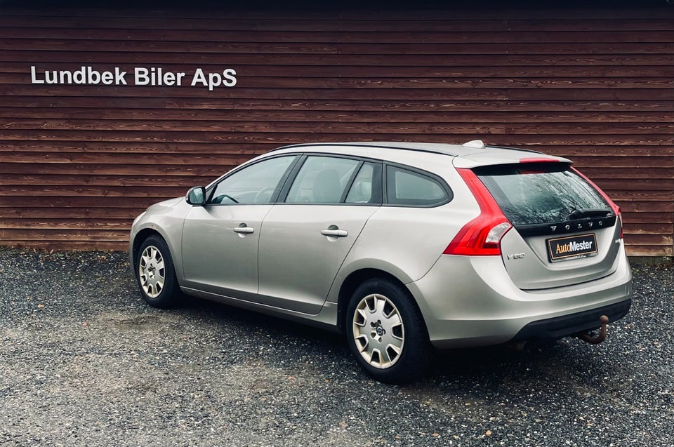 Volvo V60 1,6 DRIVe Kinetic 5d