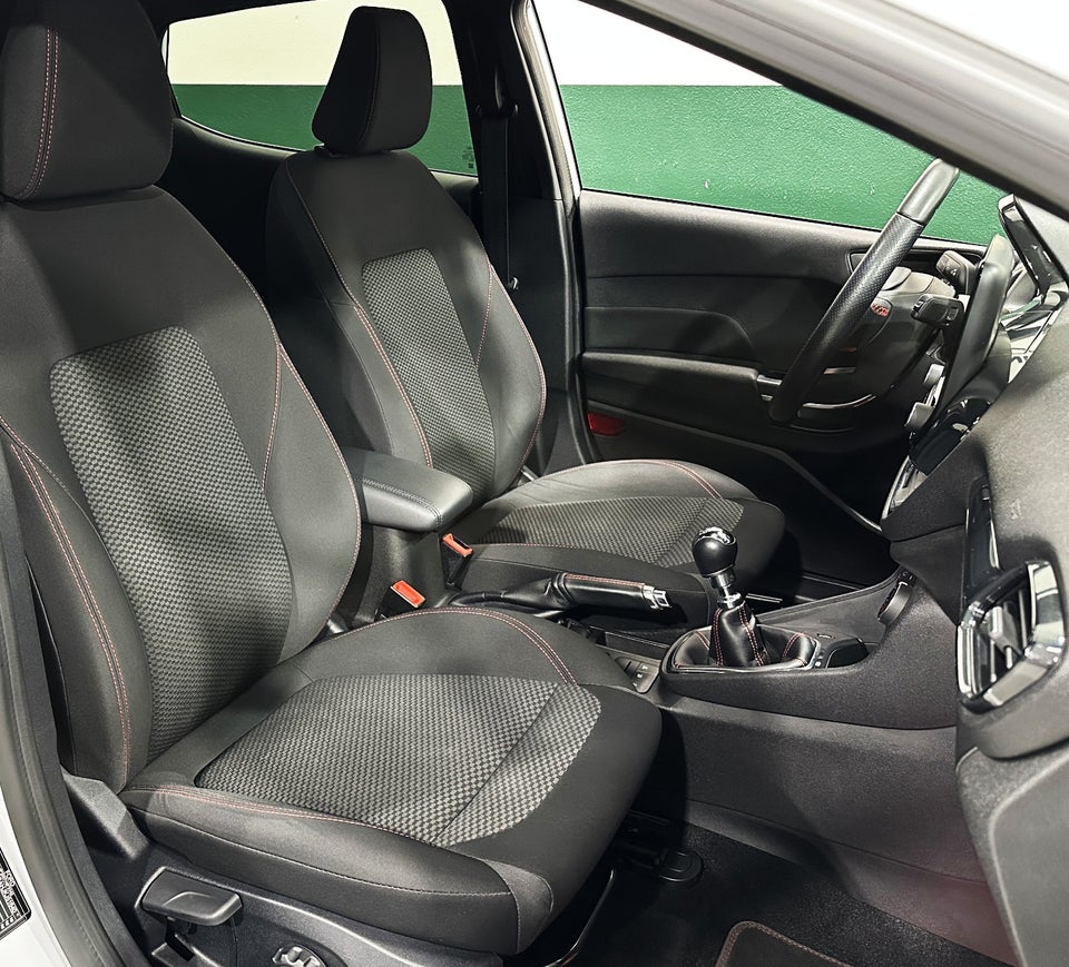 Ford Fiesta 1,0 EcoBoost ST-Line 5d