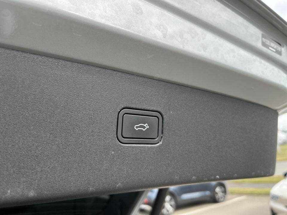 Volvo EX30 Extended Range Plus 5d