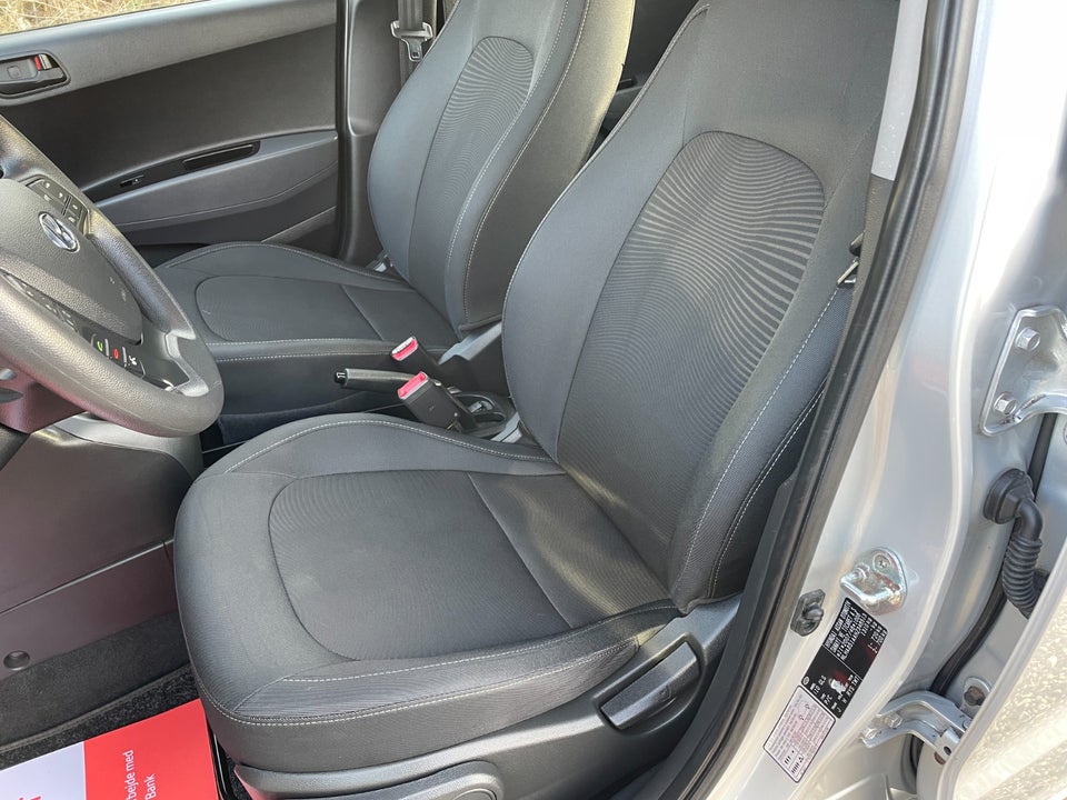 Hyundai i10 1,0 Touch 5d