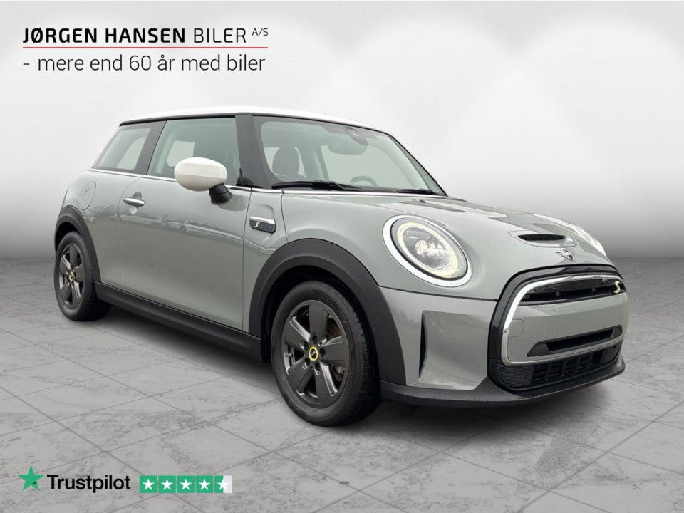 MINI Cooper SE Essential 3d