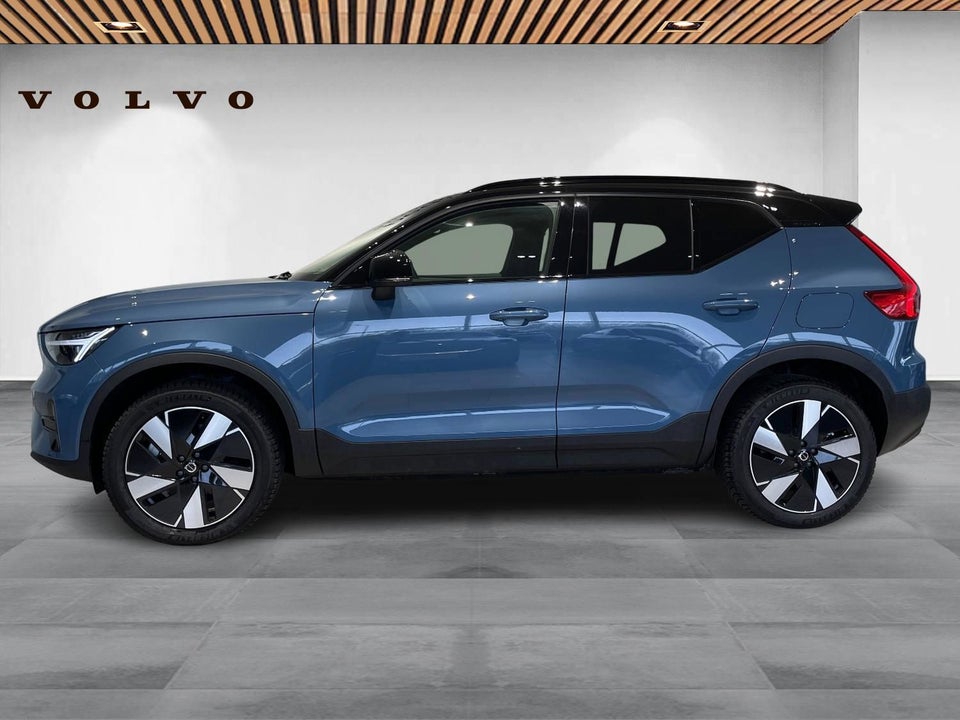 Volvo XC40 ReCharge Extended Range Plus 5d