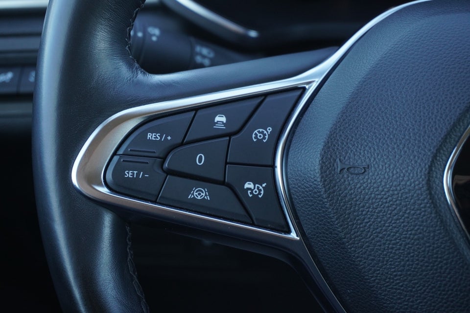 Renault Captur 1,6 E-Tech Intens 5d