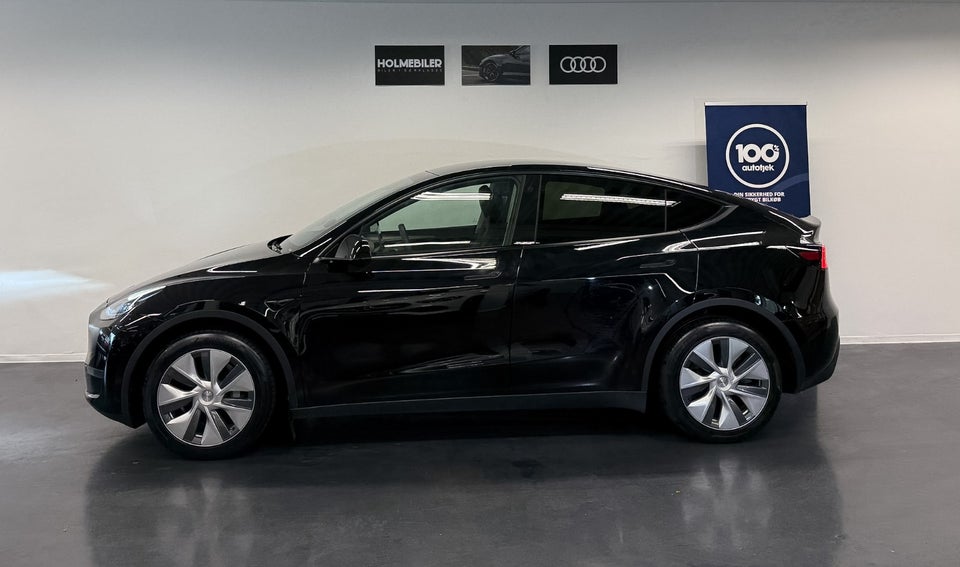 Tesla Model Y Long Range AWD 5d