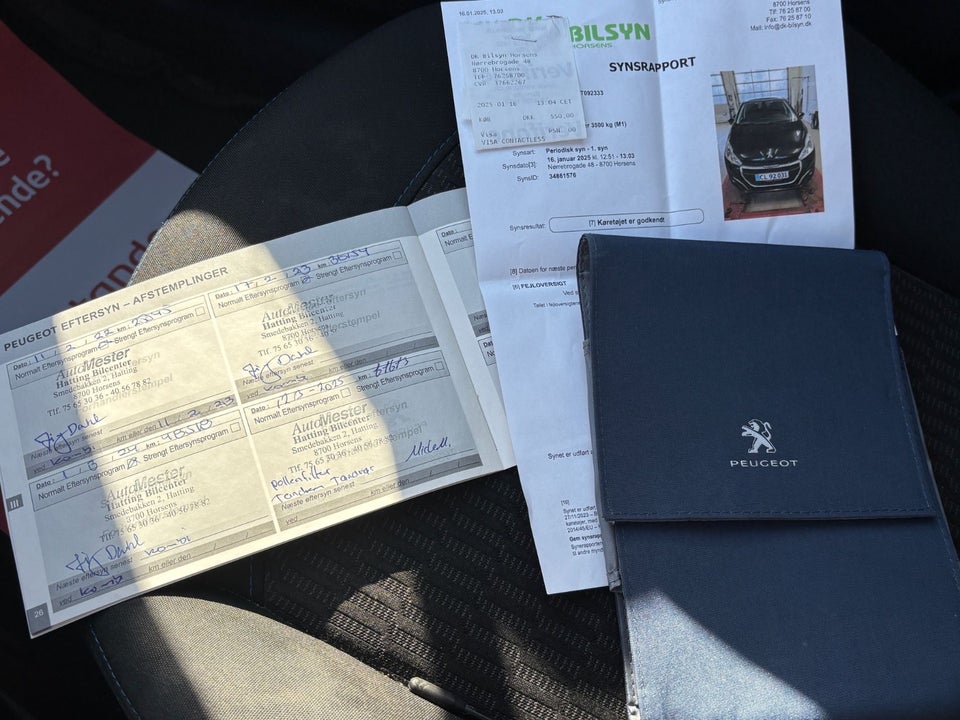 Peugeot 208 1,2 PureTech 82 Allure Sky 5d