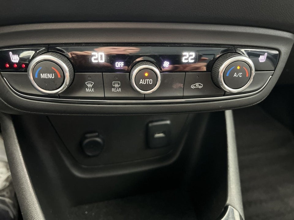 Opel Crossland X 1,2 Sport 5d