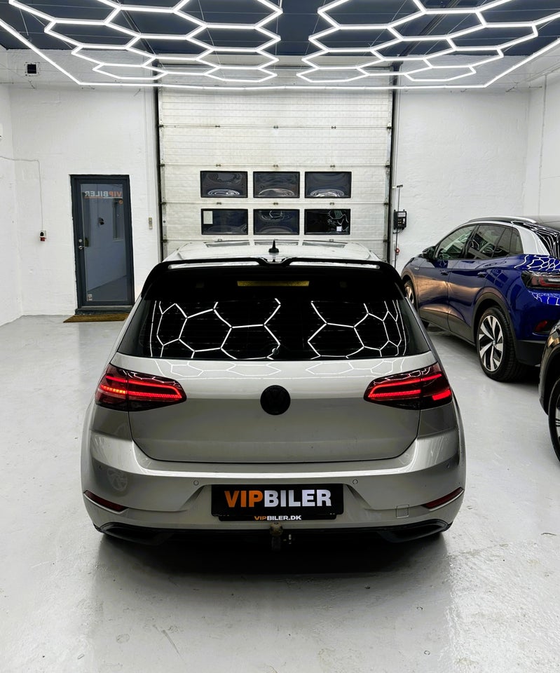 VW Golf VII 1,5 TSi 130 Comfortline DSG 5d