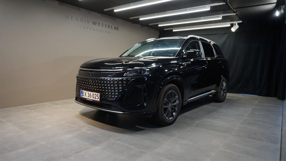 Navor E5 1,5 PHEV Rock 5d
