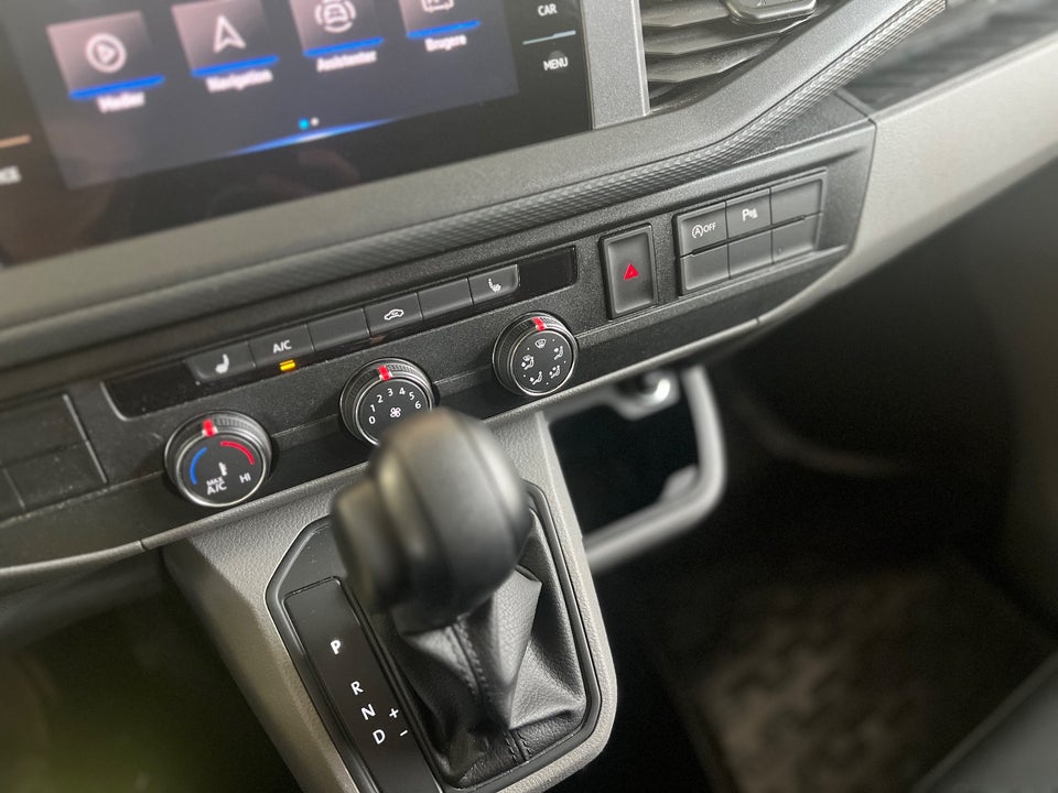 VW Transporter 2,0 TDi 150 Kassevogn DSG lang