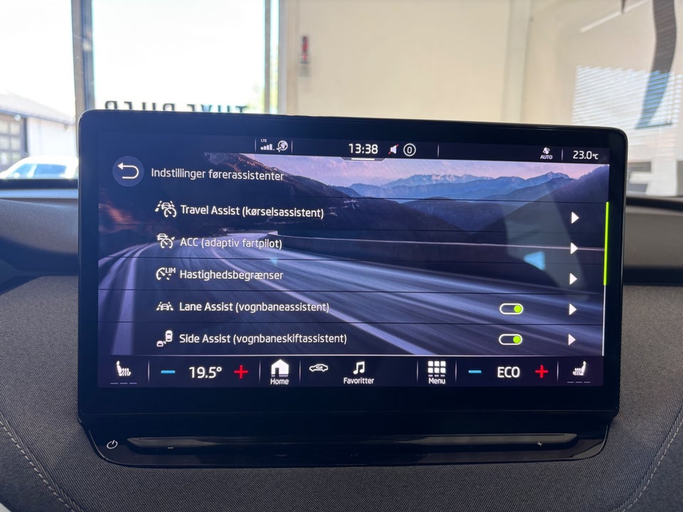 Skoda Enyaq 80 iV Loft 5d
