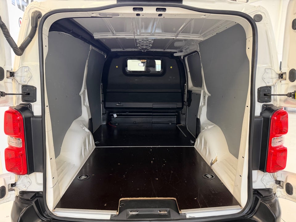 Toyota ProAce 2,0 D 120 Long Comfort Master aut. 5d