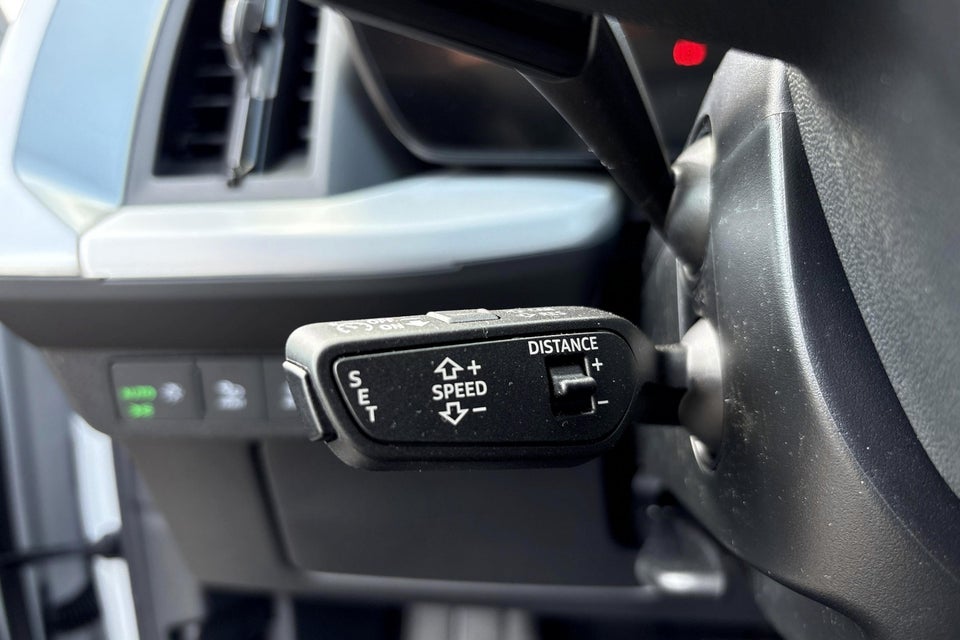 Audi Q4 e-tron performance 5d