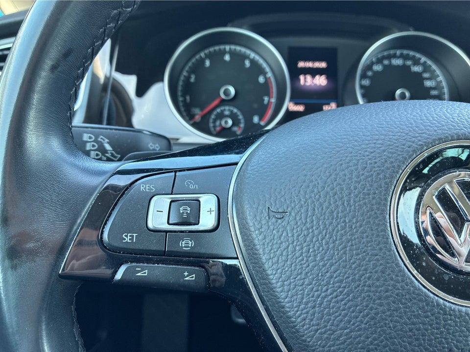 VW Golf VII 1,5 TSi 150 Highline DSG 5d